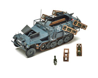 Sd.Kfz 251/1 Ausf C Stuka Zu Fuss (1/35 Scale) Plastic Military Model Kit