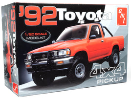 '92 Toyota 4x4 Pickup (1/20 Scale) Plastic Vehicle Model Kit