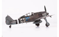 FW 190A-8/R2 (1/48 Scale) Airplane Model Kit