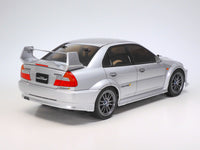 Tamiya 1/10 RC 4WD Mitsubishi Lancer Evolution V (TT-02 Chassis) Kit