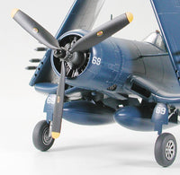 Vought F4U-1D Corsair with "Moto-Tug" (1/48 Scale) Plastic Aircraft Model Kit