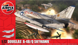 Douglas A-4B/Q Skyhawk (1/72nd Scale) Plastic Military Aircraft Model Kit