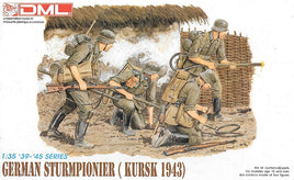 German Sturmpionier KURSK 1943 (1/35 Scale) Plastic Military Kit