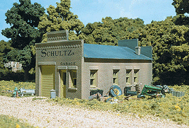 Schultz's Garage Kit HO Scale