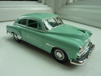 '51 Chevy Bel Air 2-in-1 (1/25 Scale) Plastic Vehicle Model Kit