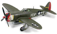 Republic P-47D Thunderbolt "Razorback" (1/72 Scale) Plastic Aircraft Model Kit