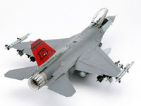 Lockheed F-16C Falcon ANG (1/48 Scale) Plastic Aircraft Model Kit