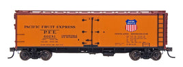 HO Scale - R-30-18 Wood Refrigerator Car - PFE Single Herald