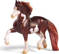 Breyer Stablemates Red Stable Playset