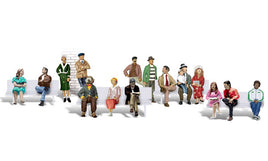 Sixteen Passengers HO Scale