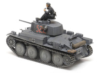 German Light Tank Panzerkampfwagen 38 Ausf.E/F (1/35 Scale) Plastic Military Model Kit