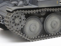 German Light Tank Panzerkampfwagen 38 Ausf.E/F (1/35 Scale) Plastic Military Model Kit