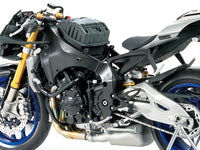 Yamaha YZF-R1M (1/12 Scale) Plastic Vehicle Model Kit