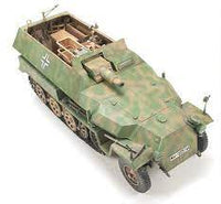 SdKfz 251/9 ausf C Early Type Halftrack (1/35 Scale) Plastic Military Model Kit